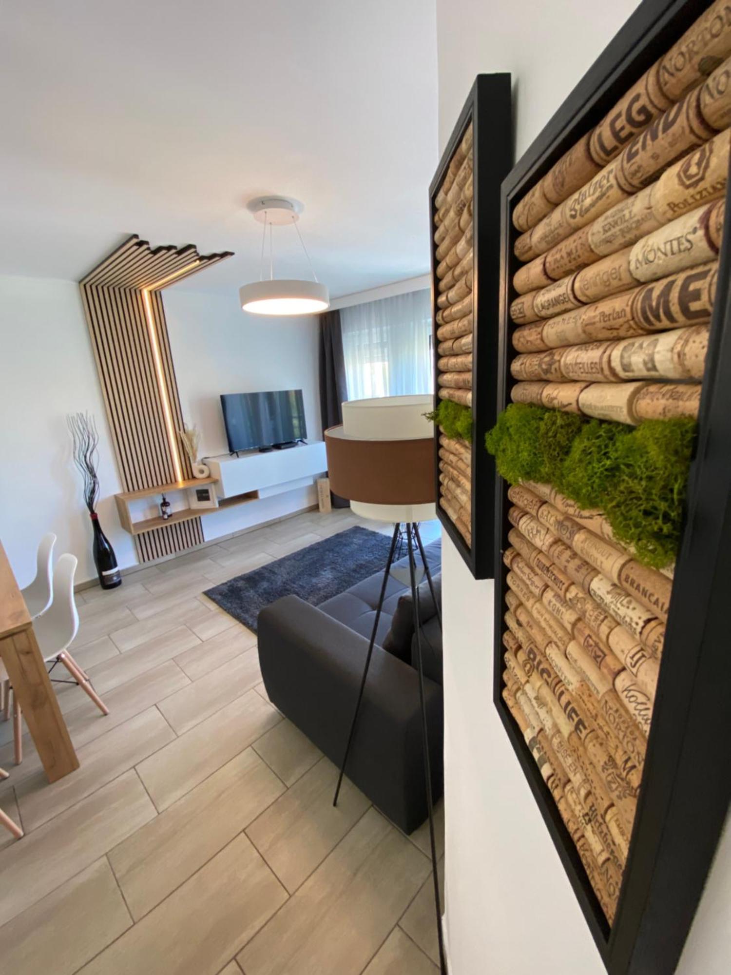 Ikon Apartment Heviz Ngoại thất bức ảnh